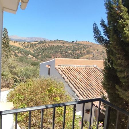B&B Cortijo Loma Leon Cutar Exteriör bild